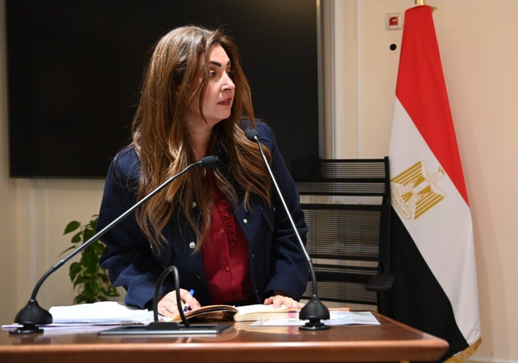 أميرة العادلي 